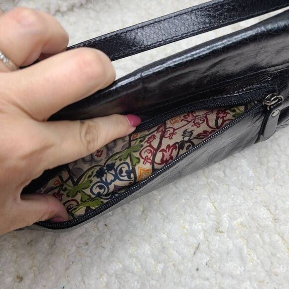 Helen Welsh‎ Black Leather Convertible Shoulder Bag Clutch Wristlet - Picture 13 of 16